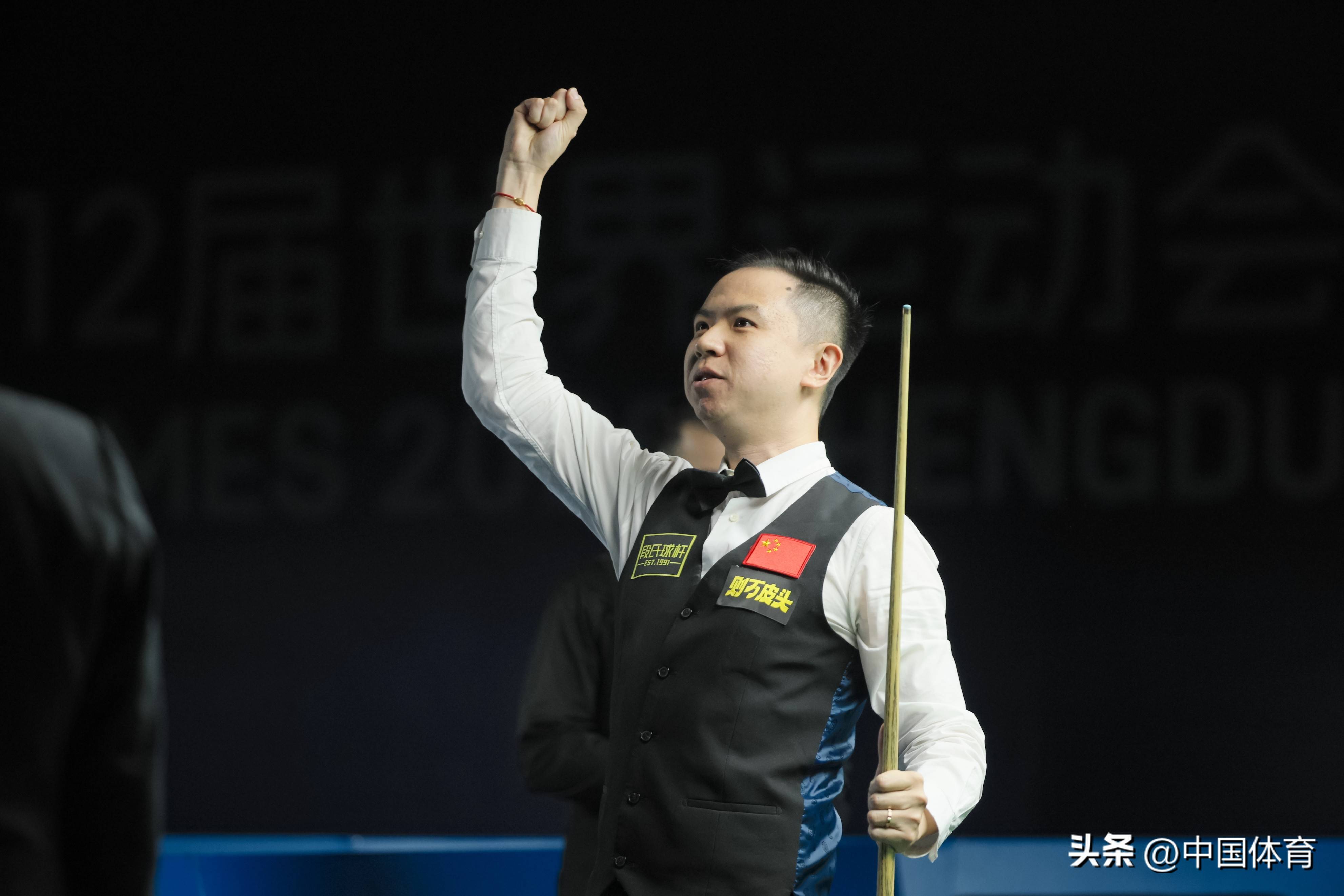 随着市场动 随着市场动